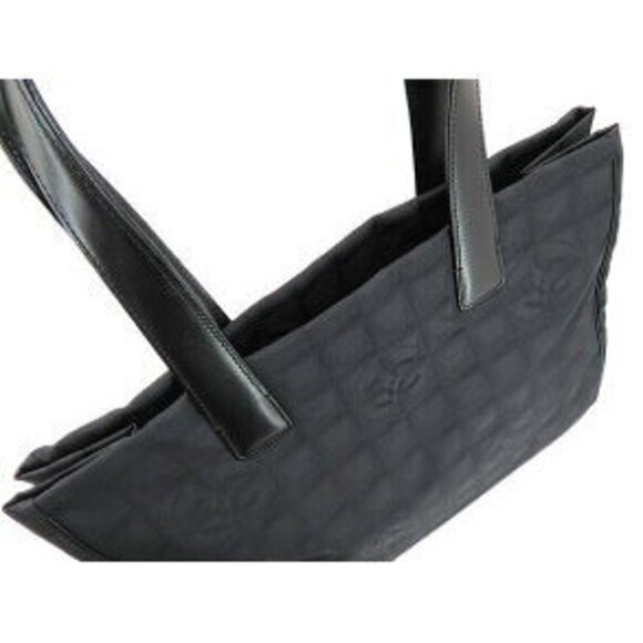 Chanel Travel Line Tote Bag Shoulder Black Nylon Leather - Picture 4 of 9